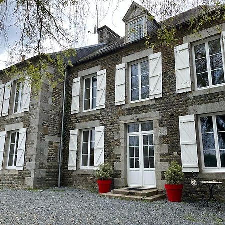 La Maison Des Amis En Normandie Pontfarcy Exteriör bild