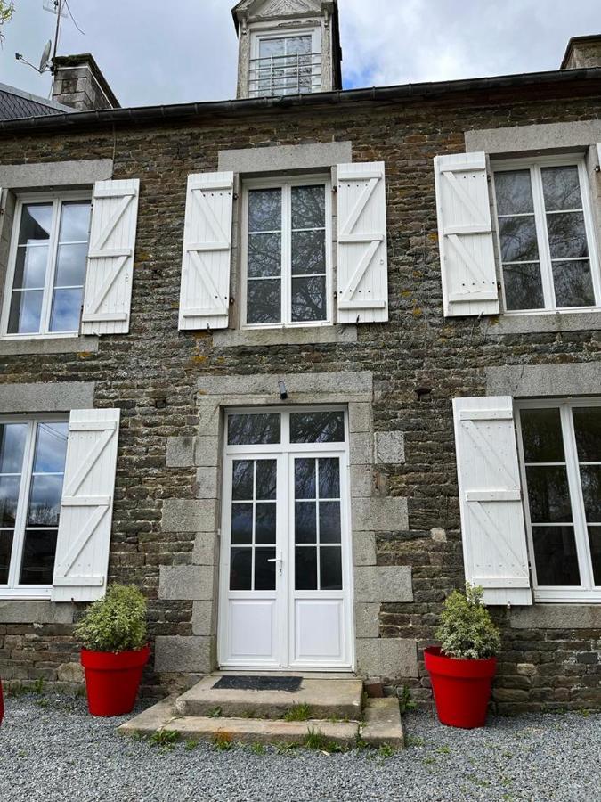 La Maison Des Amis En Normandie Pontfarcy Exteriör bild